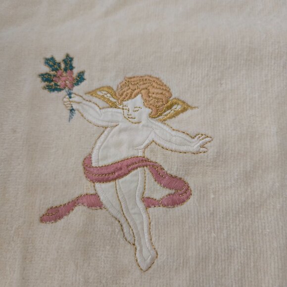 Christmas Theme Hand Towels - Picture 3 of 12